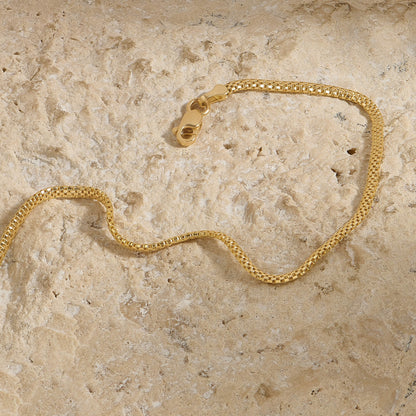 Oval Chain Bracelet in Gold