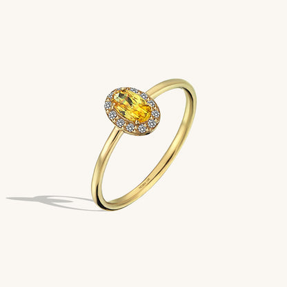 Oval Citrine Ring in Gold