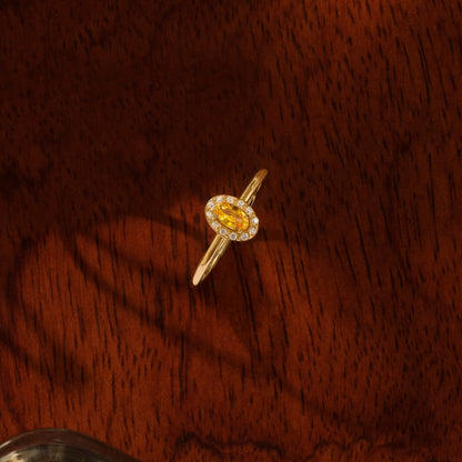 Oval Citrine Ring in Gold