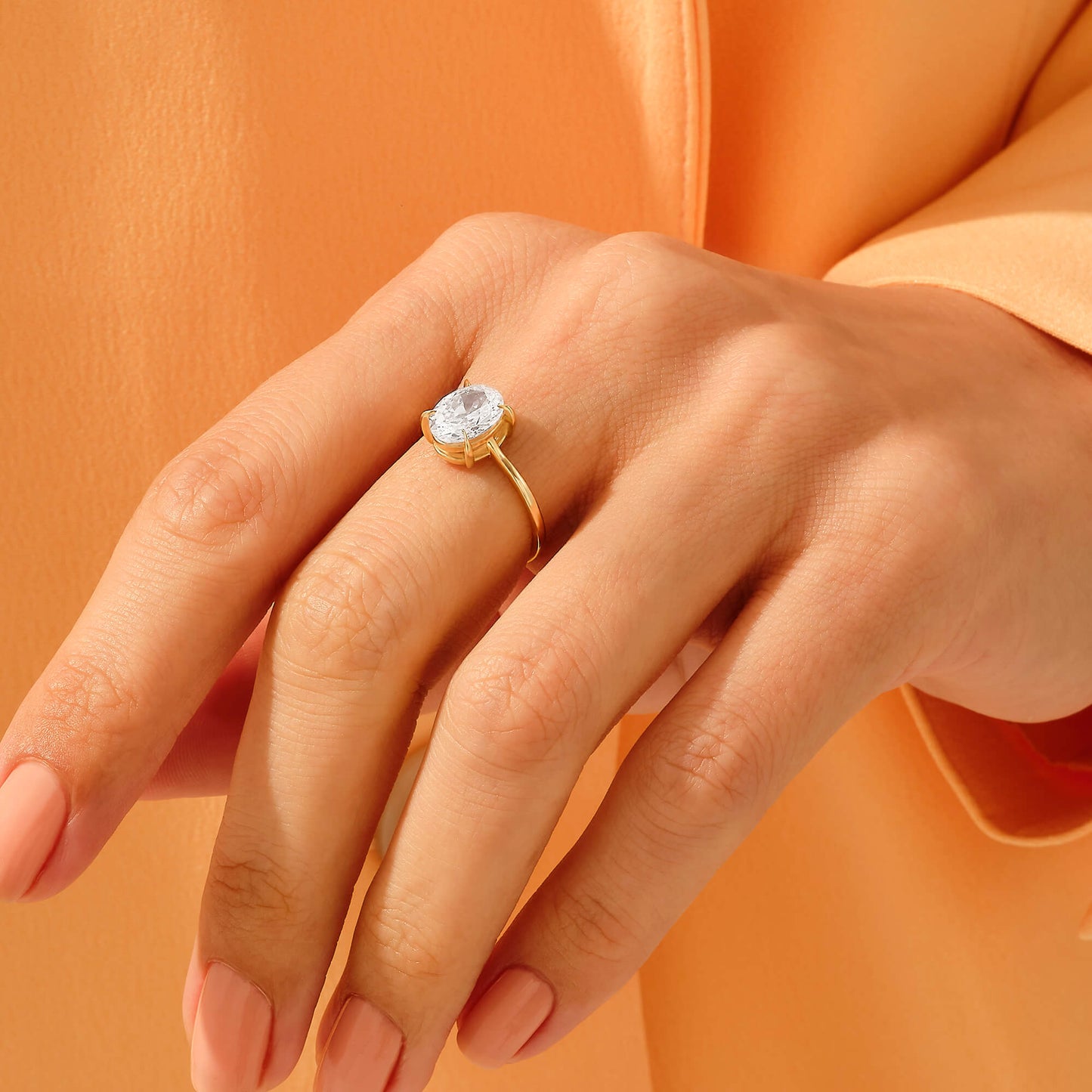 Oval Engagement Ring in Gold