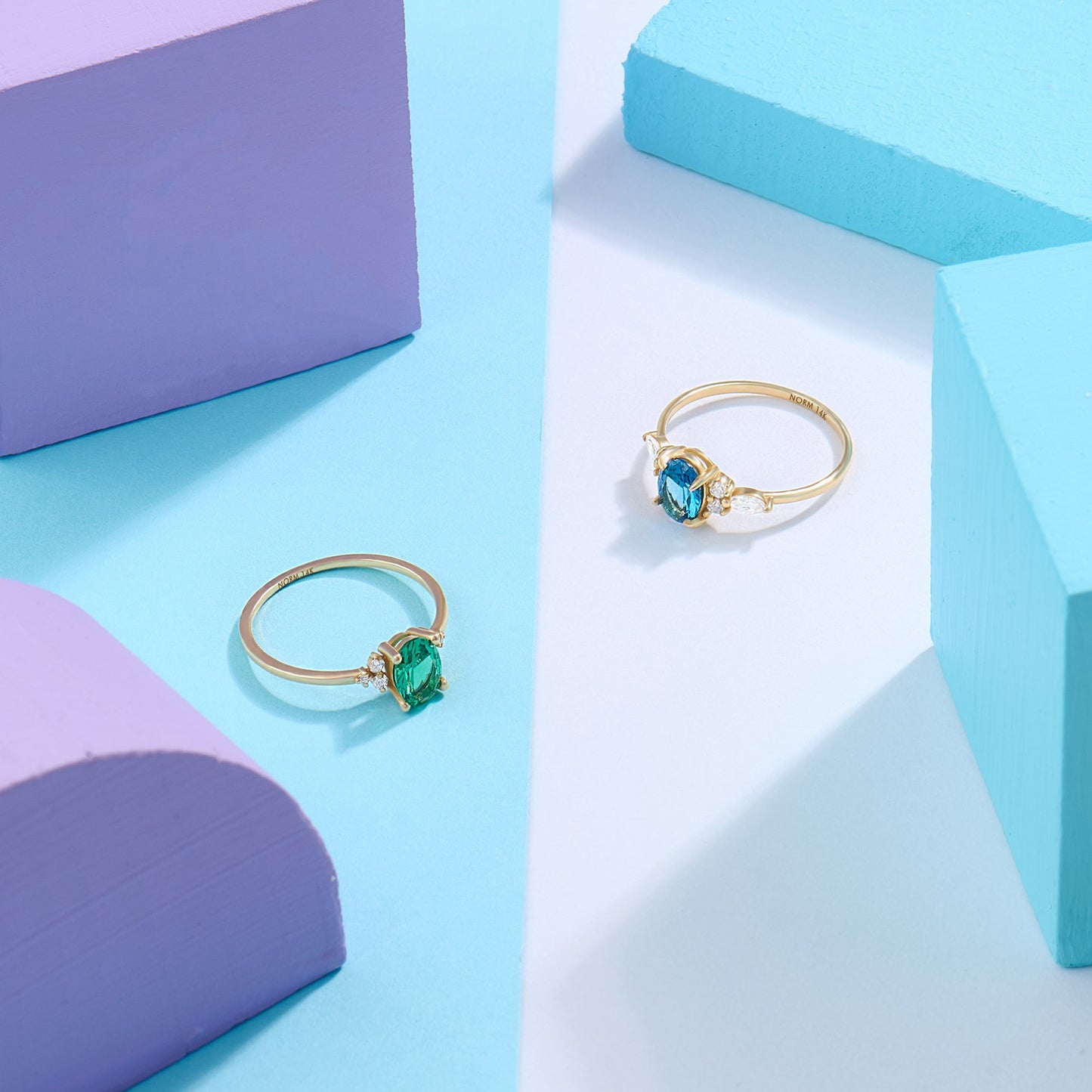 Oval Sapphire Engagement Ring in Gold