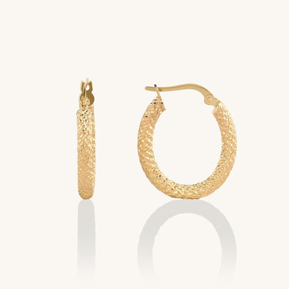 Oval Vintage Hoop Earrings in Gold