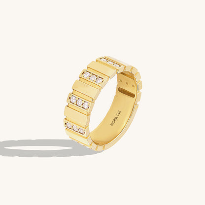 Pave Cigar Bar Band Ring in Gold
