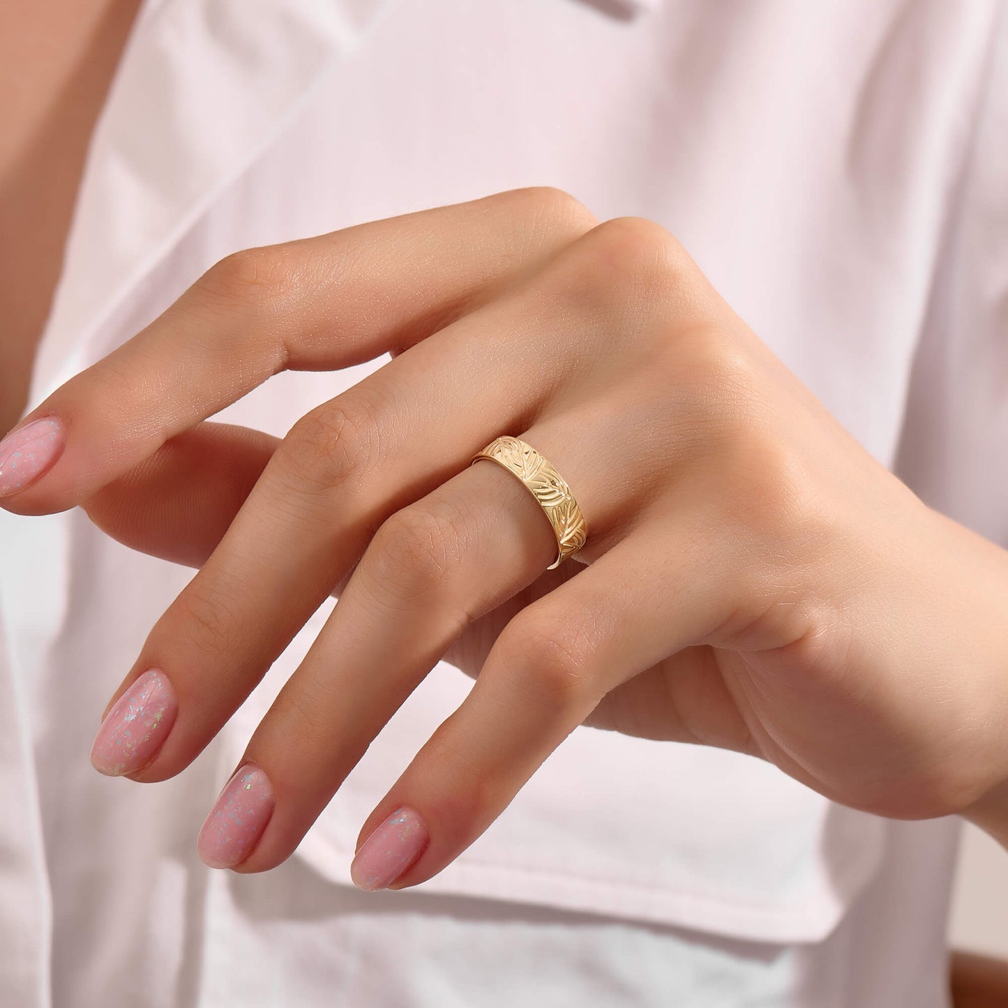 Palm Band Ring in Gold