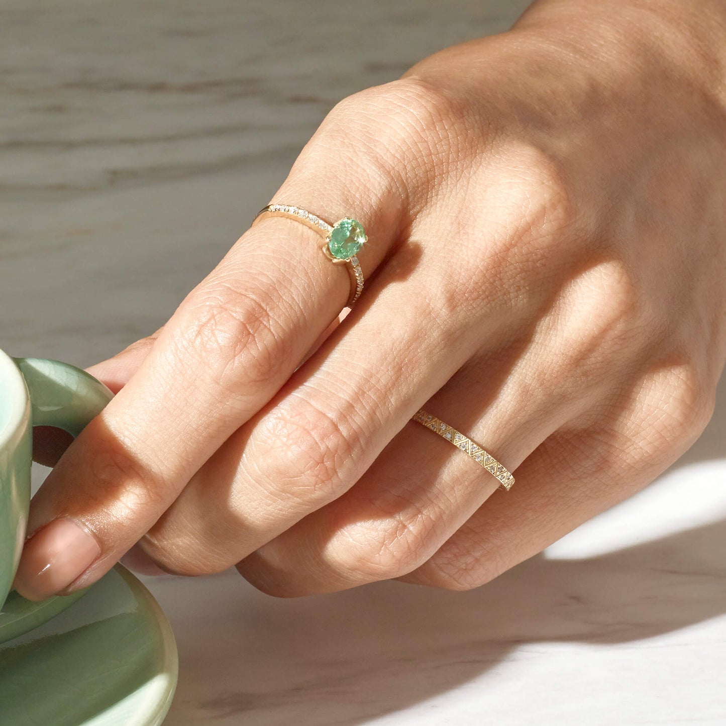 Paraiba Tourmaline Oval Solitaire Ring in Gold