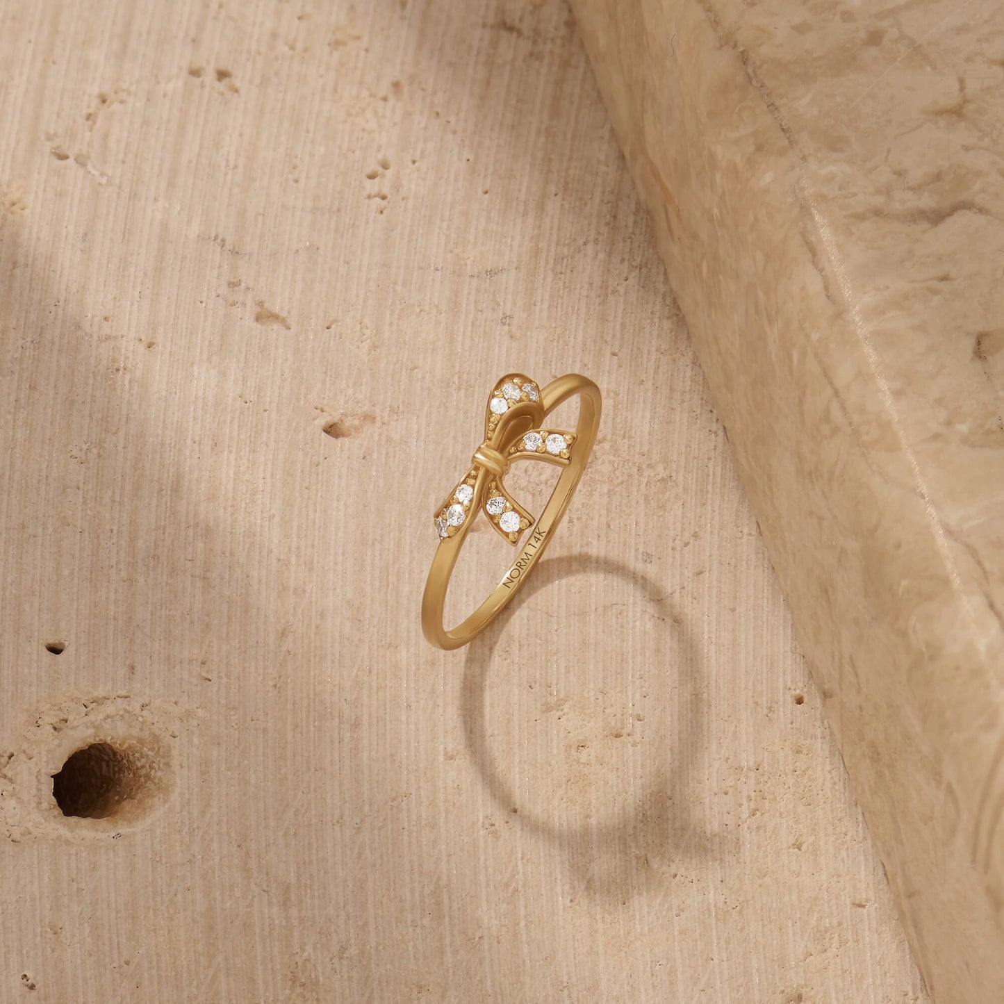 Pave Ribbon Ring in Gold