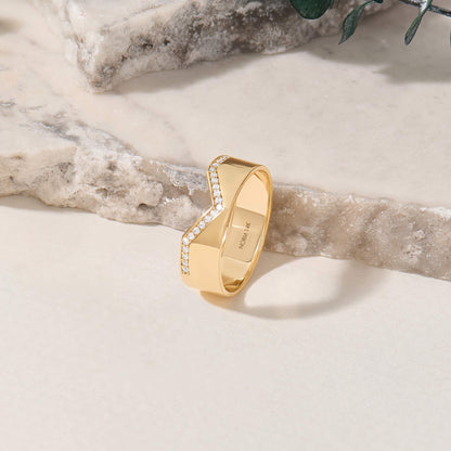 Pave Chevron Band Ring in Gold