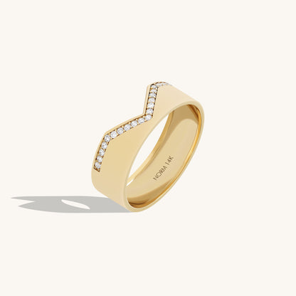 Pave Chevron Band Ring in Gold