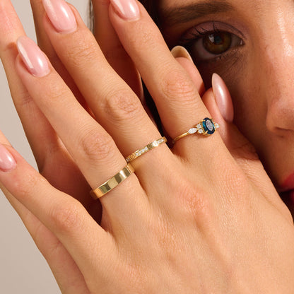 Pave Screw Band Ring in Gold