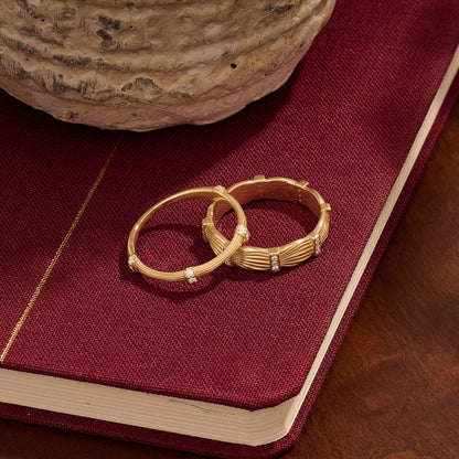 Pave Willow Ring in Gold