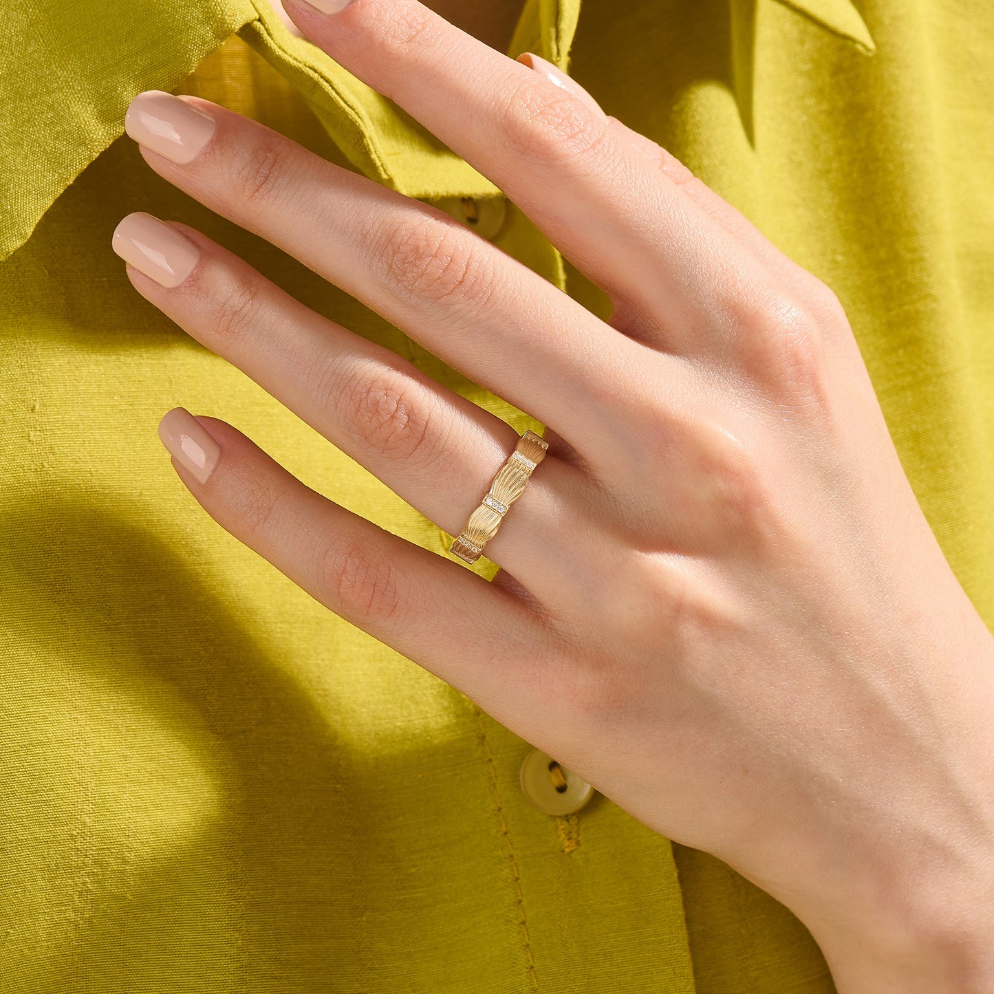 Pave Willow Ring in Gold