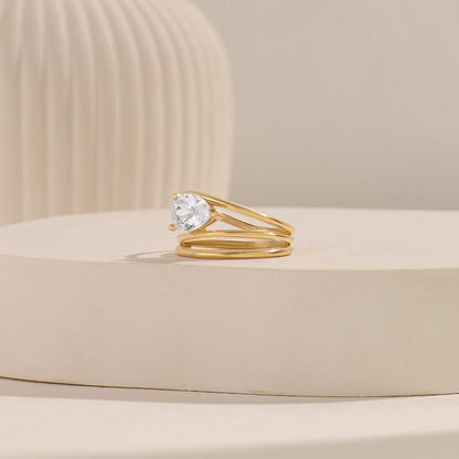 Pear Moissanite Solitaire Spiral Ring in Gold