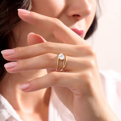 Pear Moissanite Solitaire Spiral Ring in Gold