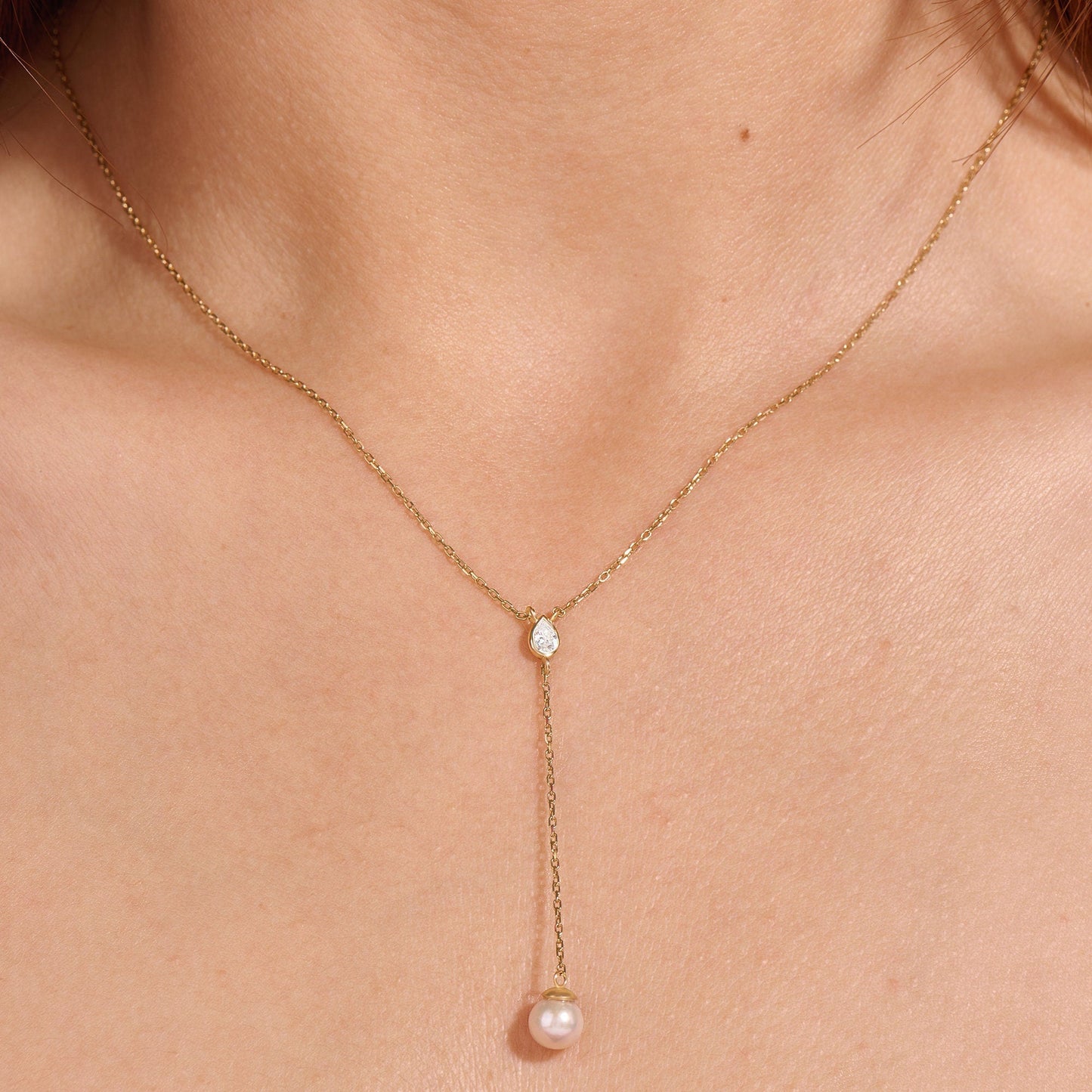 Pearl Drop Necklace in Gold