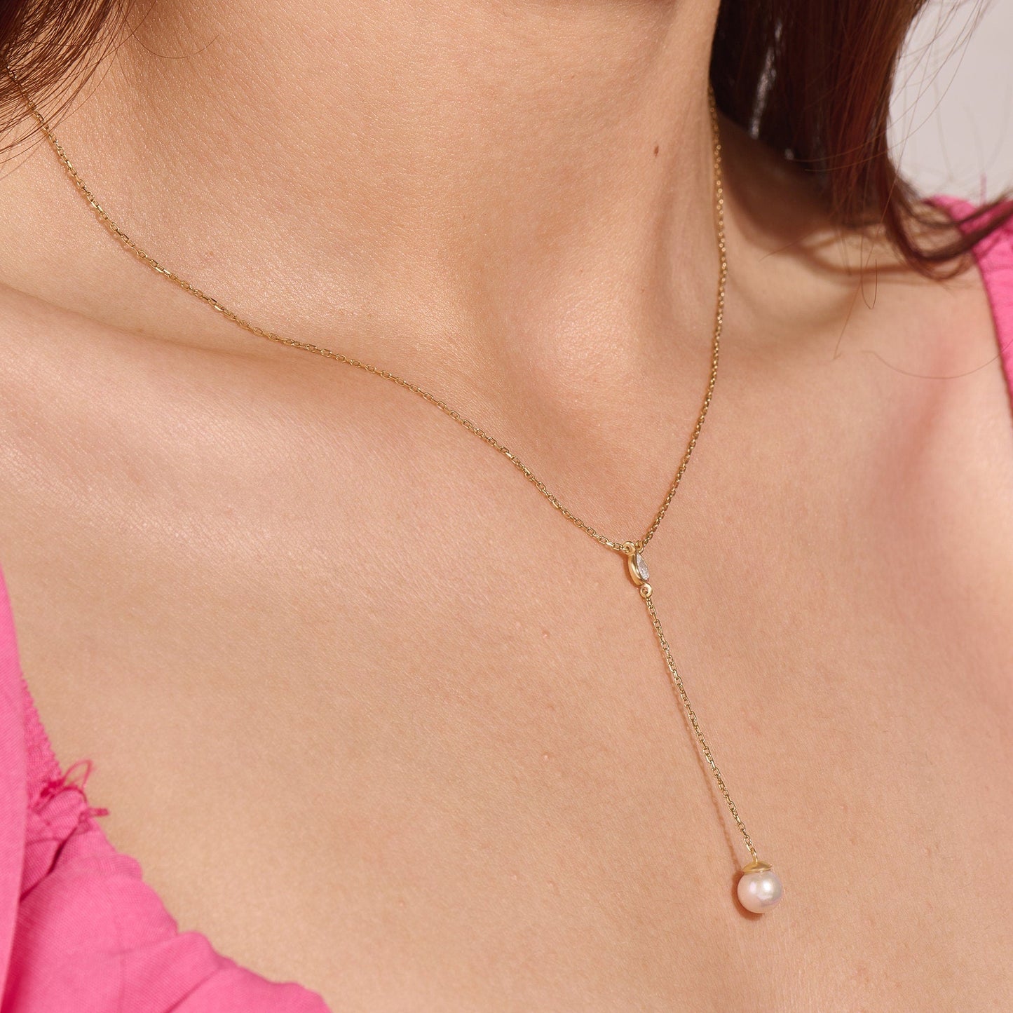 Pearl Drop Necklace in Gold