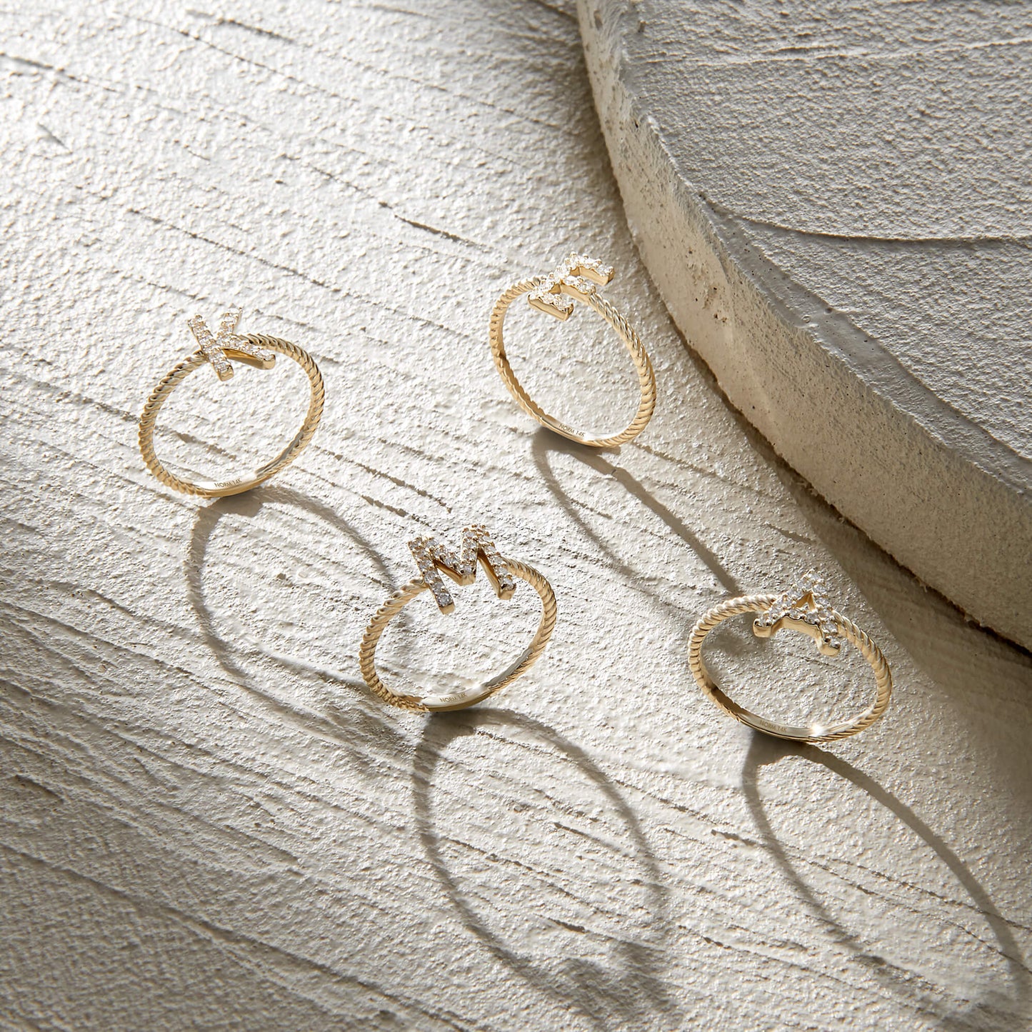 Personalized Letter Ring in Gold