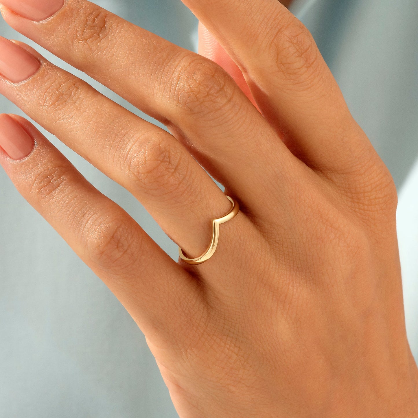 Wishbone Stacking Ring in Gold