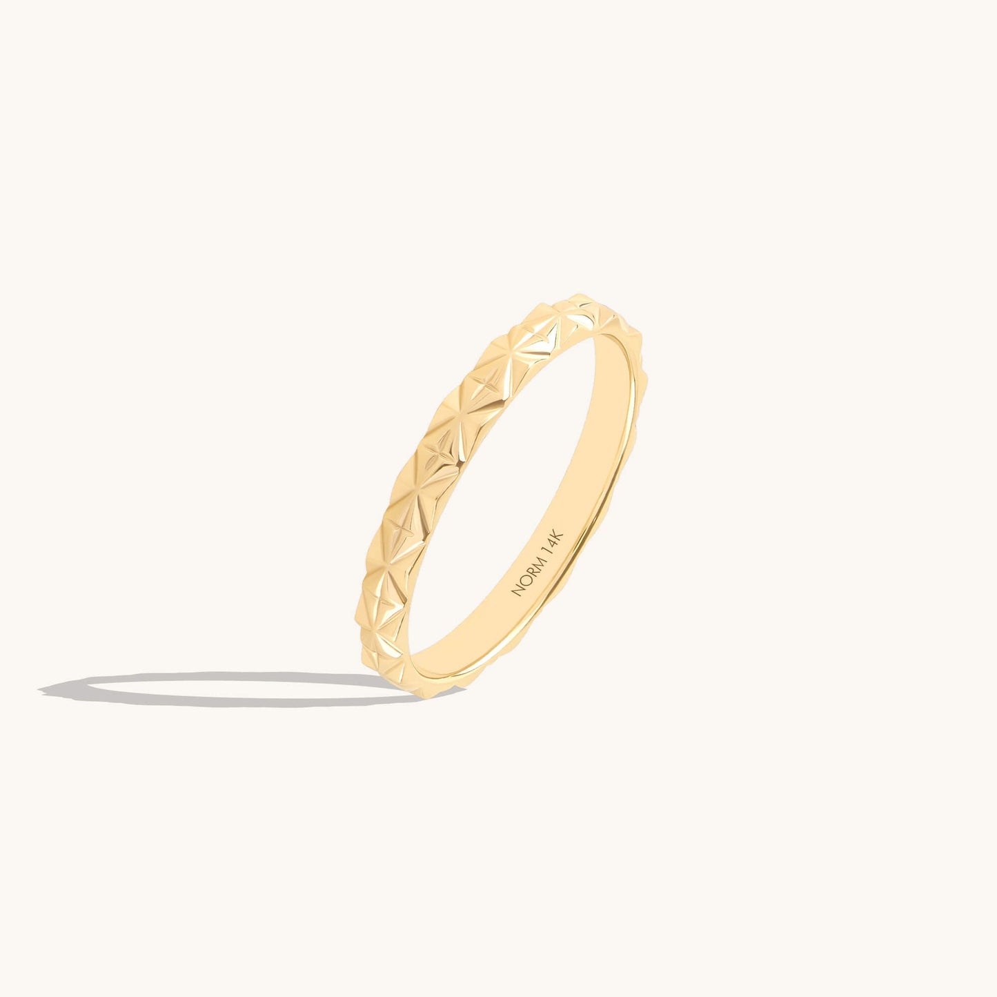 Prism Band Ring in Gold