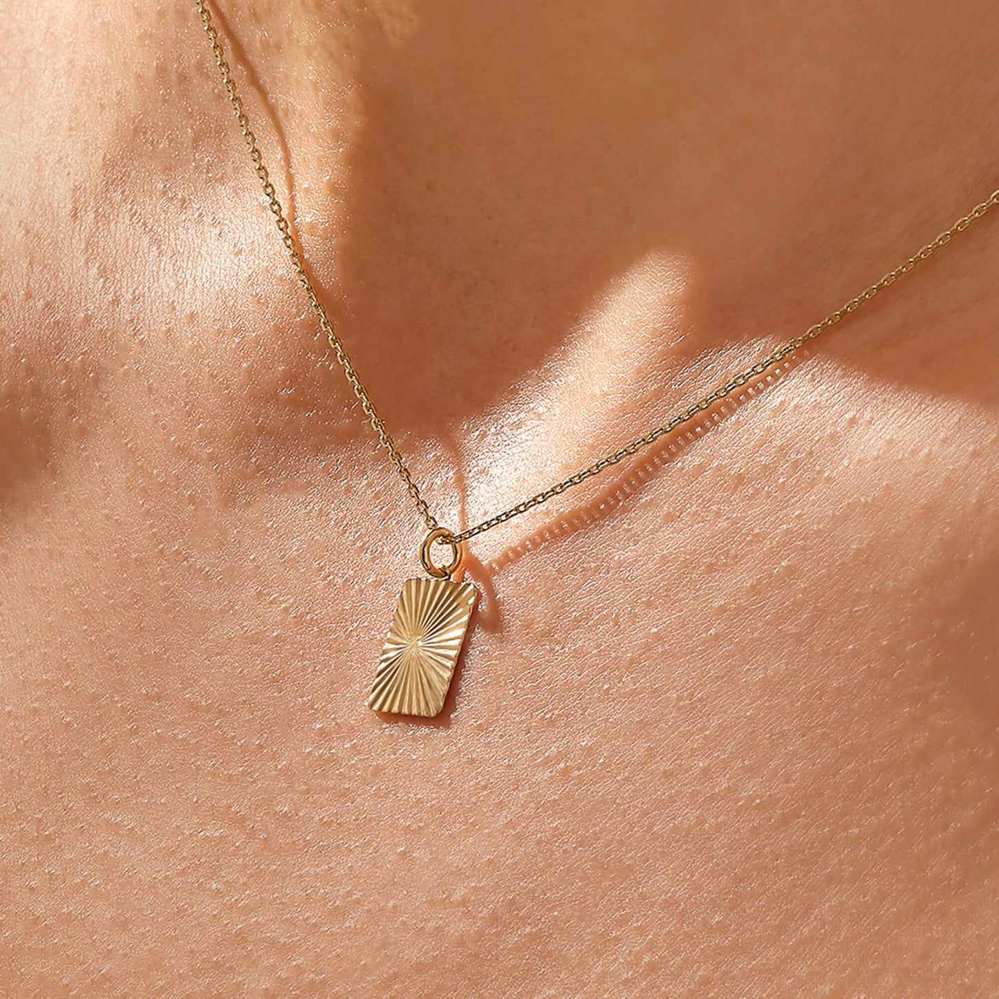 Rectangle Sun Necklace in Gold