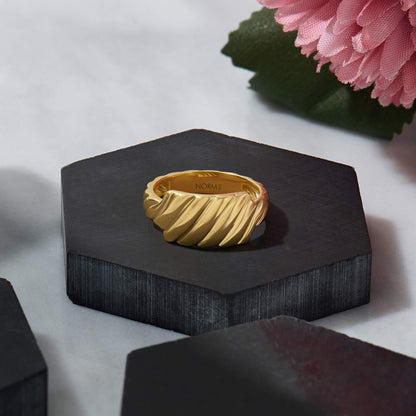 Ripple Statement Ring - Gold Vermeil