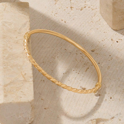 Rope Bangle Bracelet in Gold