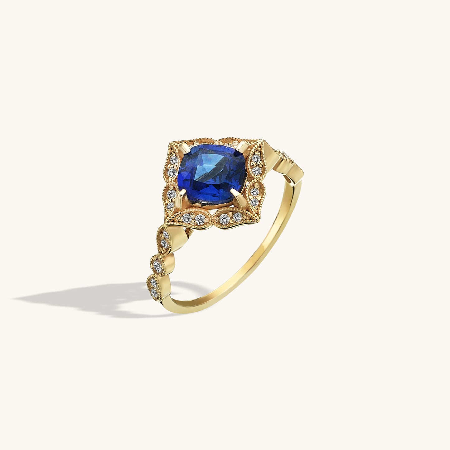 Sapphire Vintage Engagement Ring in Gold