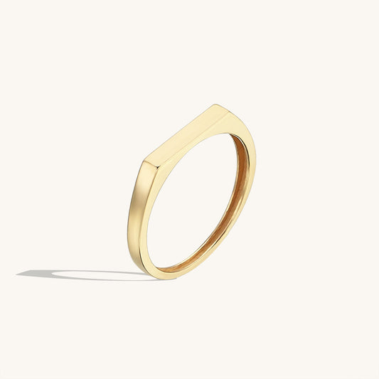 Bar Signet Ring in Gold