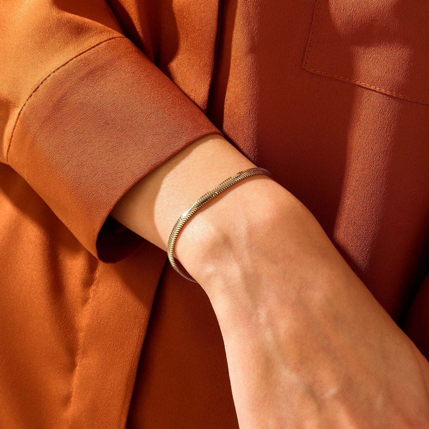 Snake Chain Bracelet in Gold