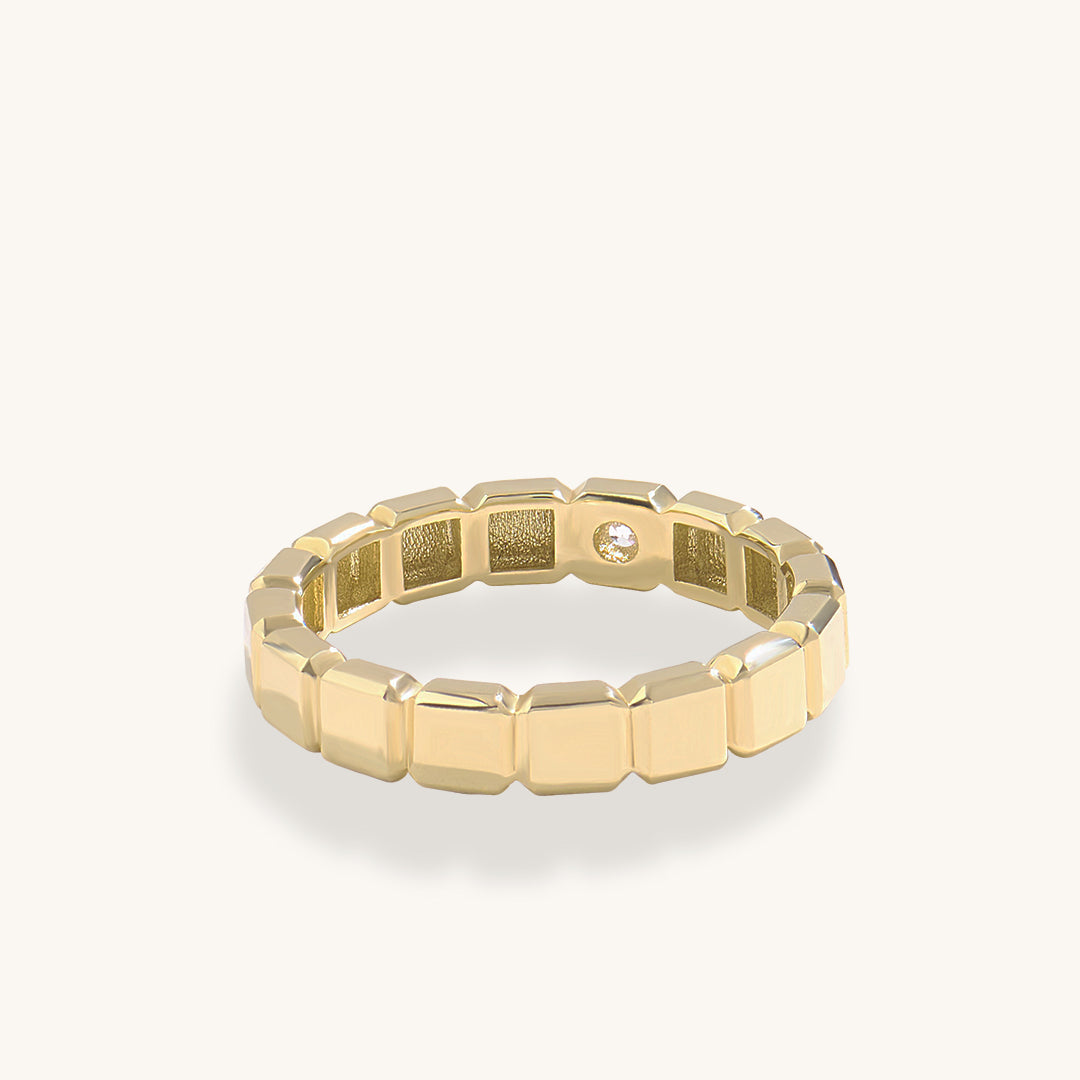 Solitaire Ice Cube Ring in Gold