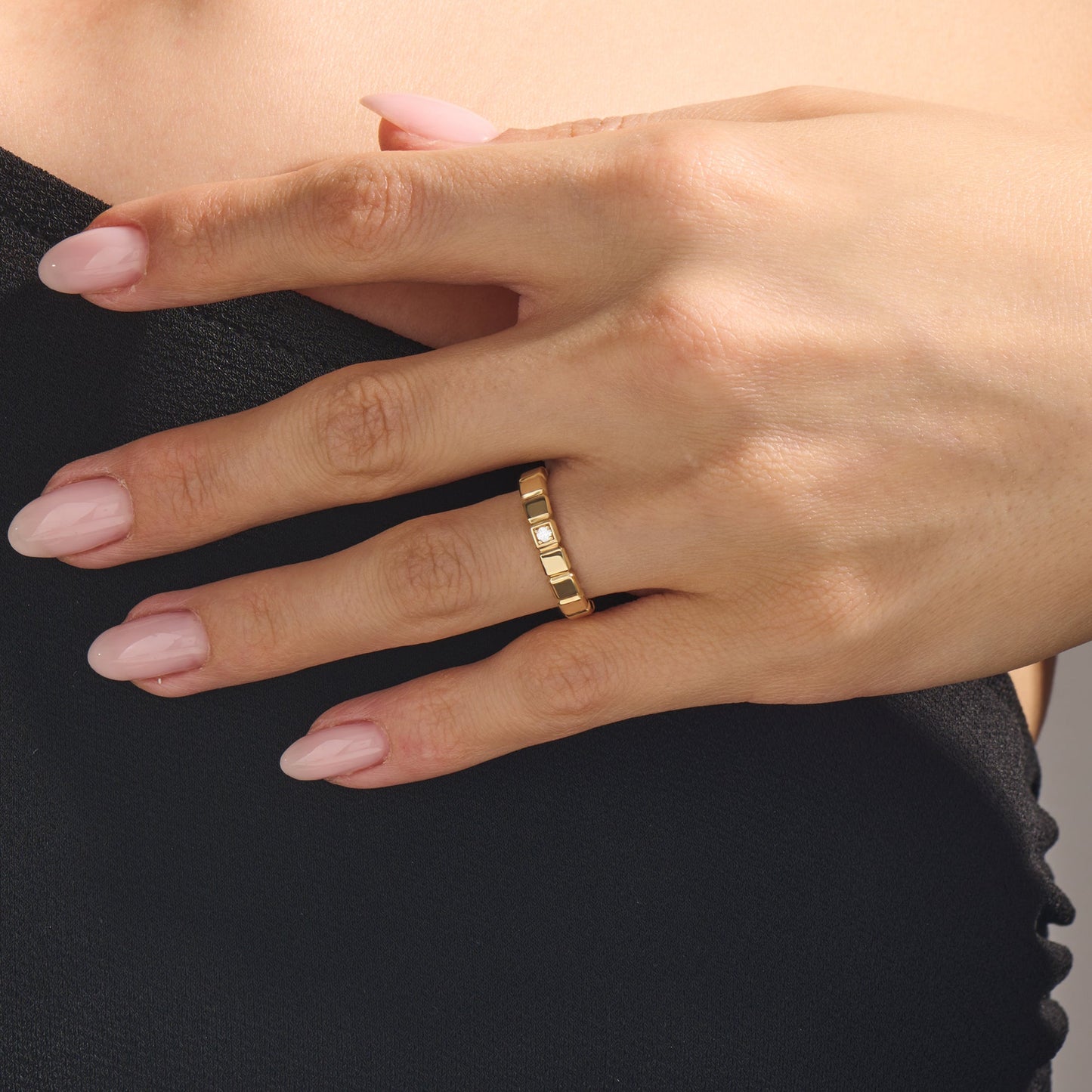 Solitaire Ice Cube Ring in Gold