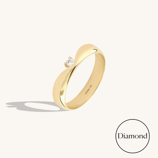 Solo Diamond Chevron Band in Gold