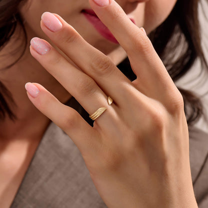 Streamline Open Ring in Gold
