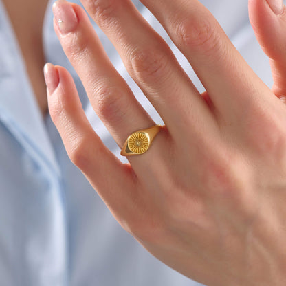 Sunbeam Signet Ring - Gold Vermeil