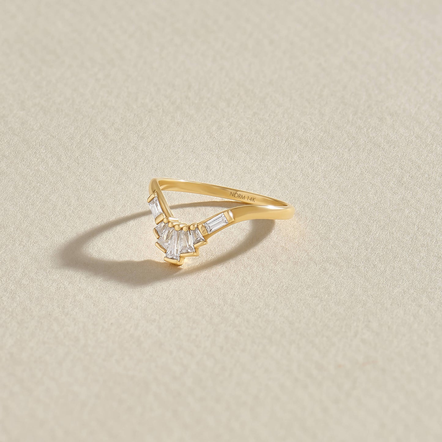 Tapered Baguette Curved Wedding Ring in Gold