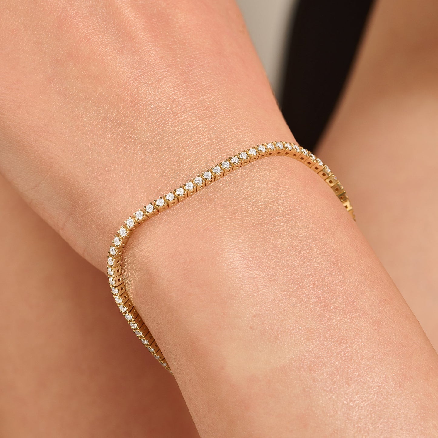 Tennis Bracelet in Gold