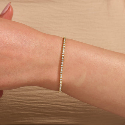 Tennis Bracelet in Gold