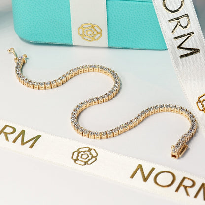 Tennis Bracelet in Gold