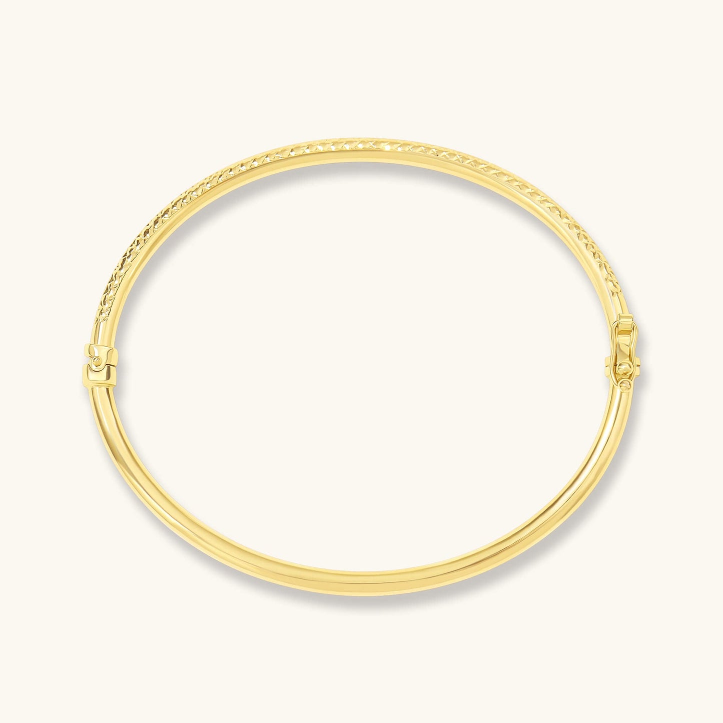 Textured Bangle Bracelet in Gold