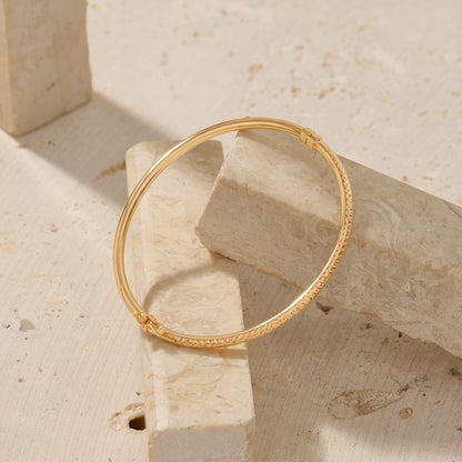 Textured Bangle Bracelet in Gold
