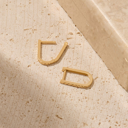 Textured U-Link Huggie Earrings in Gold
