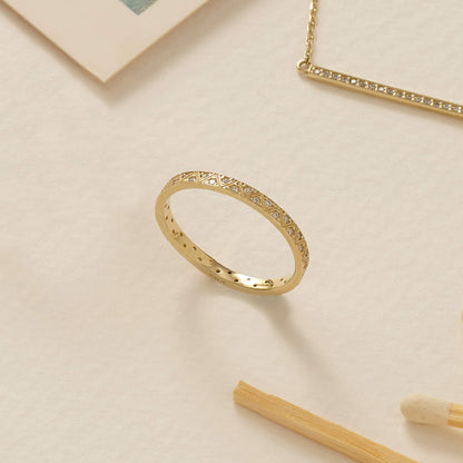 Triangle Band Ring in Gold