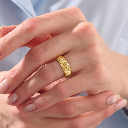 Triangle Bold Band Ring - Gold Vermeil