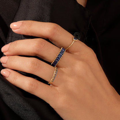 Triangle Sapphire Ring in Gold