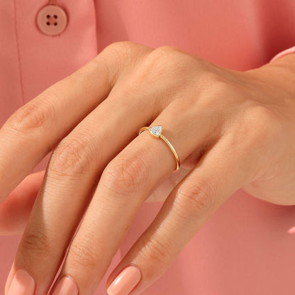 Triangle Solitaire Ring in Gold