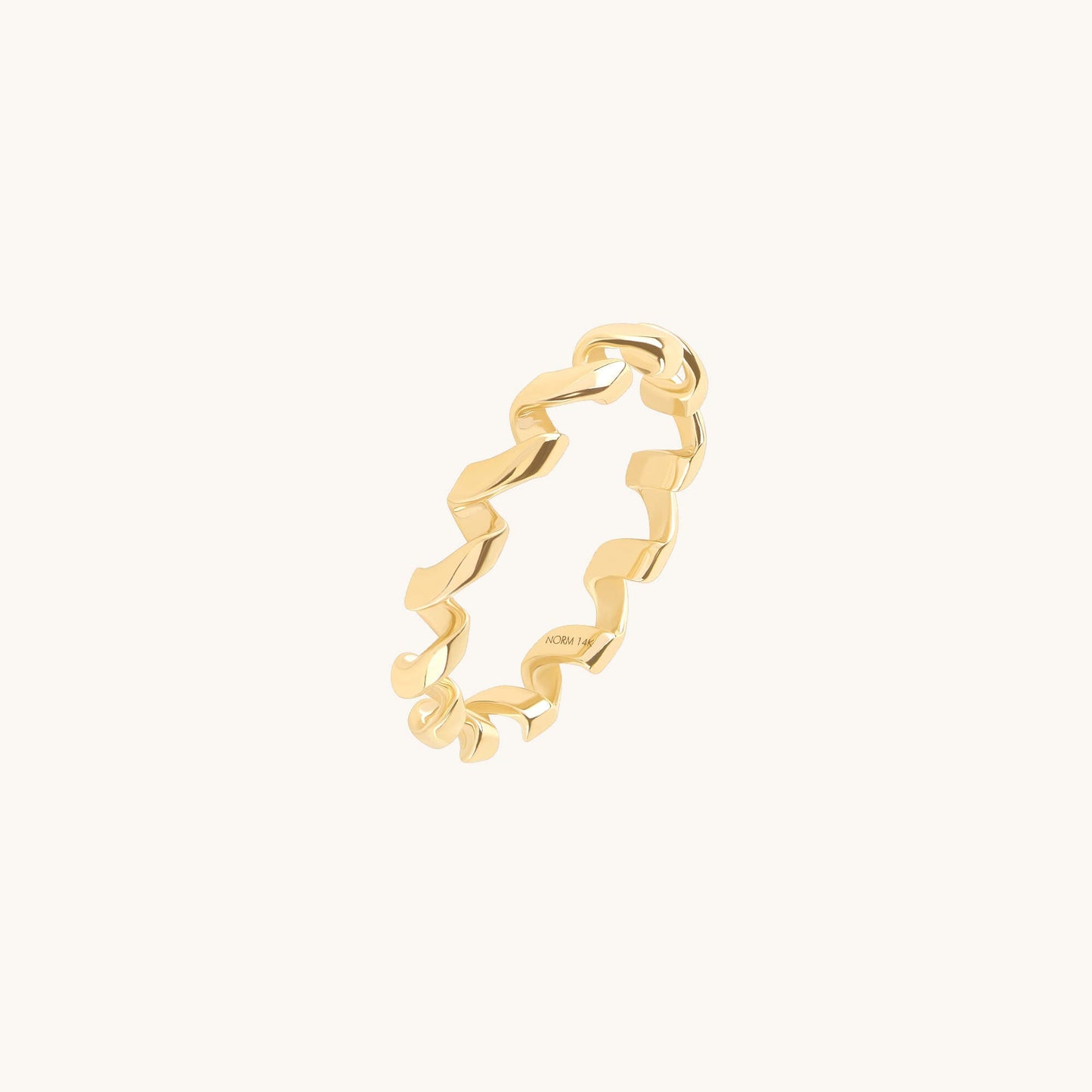 Twirl Ring in Gold