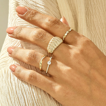 Twist Pave Band Ring in Gold
