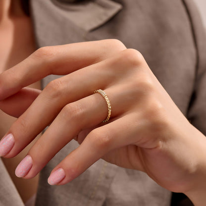 Twisted Diamond Promise Ring in Gold