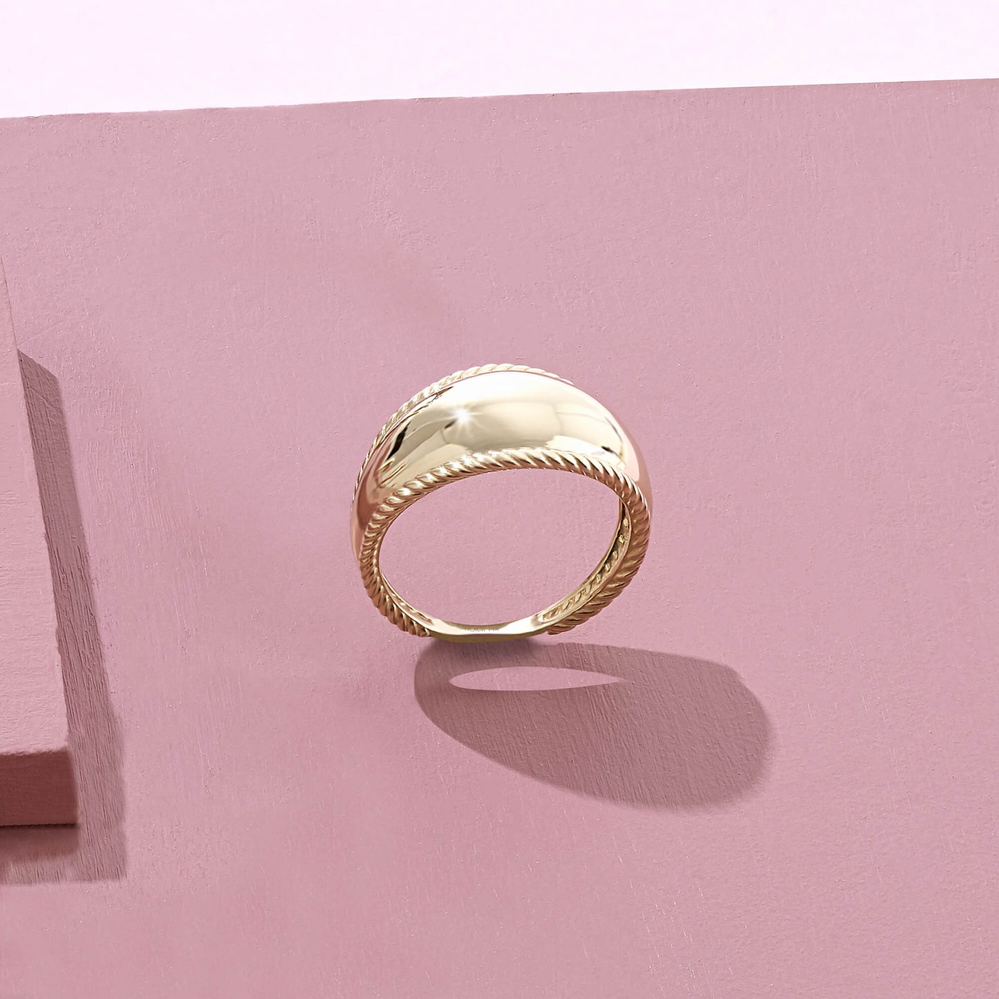 Twisted Dome Ring in Gold