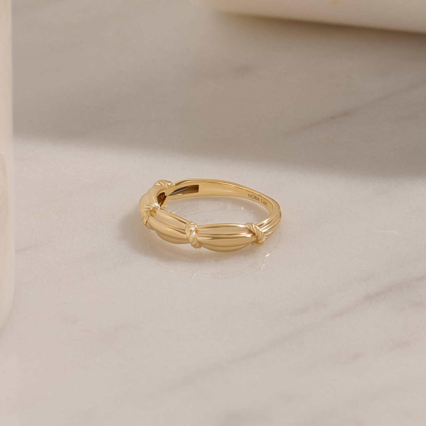 Twisted Node Band Ring in Gold