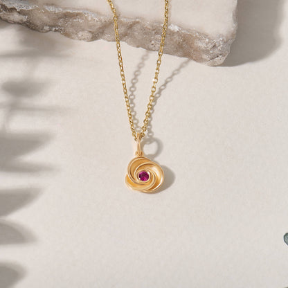 Vintage Knot Necklace in Gold